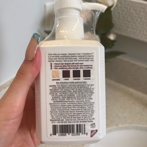 KERACOLOR color+ clenditioner in merlot (colored shampoo) - Picture 2 of 5